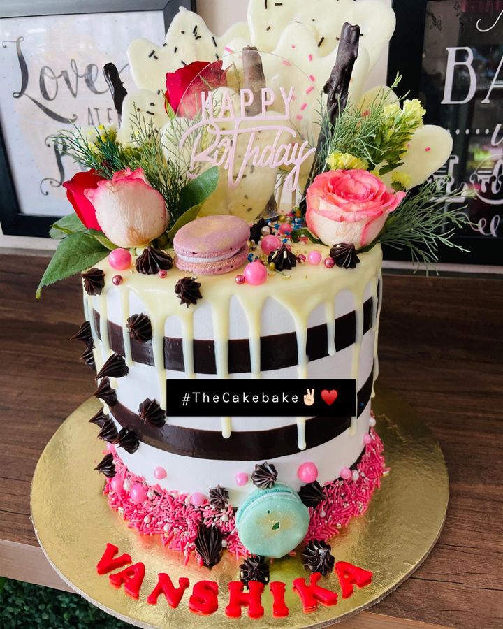 Flower Lover Theme Cake