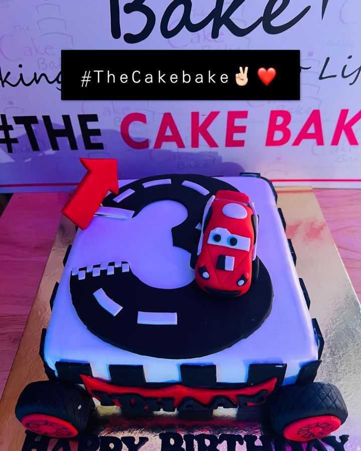 Car Theme Cake