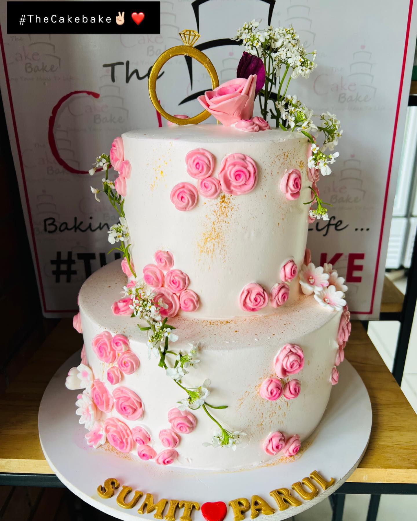 Pink Roses Design Engagement Cake