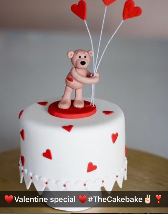 Valentine Theme Cake